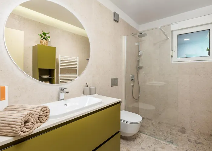 With A Parking Space - 23458 * Opatija